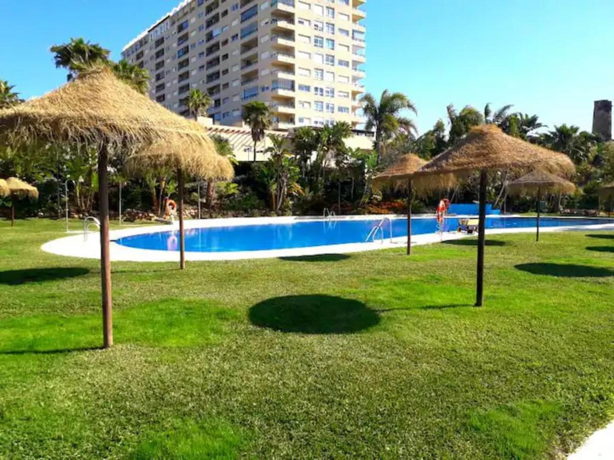 Beachfront Complex El Coloso Views,Pools,Parking Benalmadena Costa Ngoại thất bức ảnh